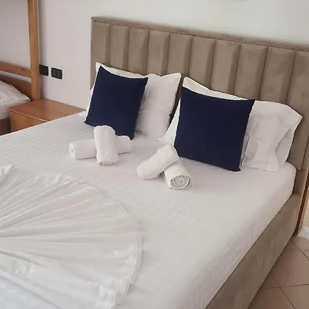 Noel Aparthotel